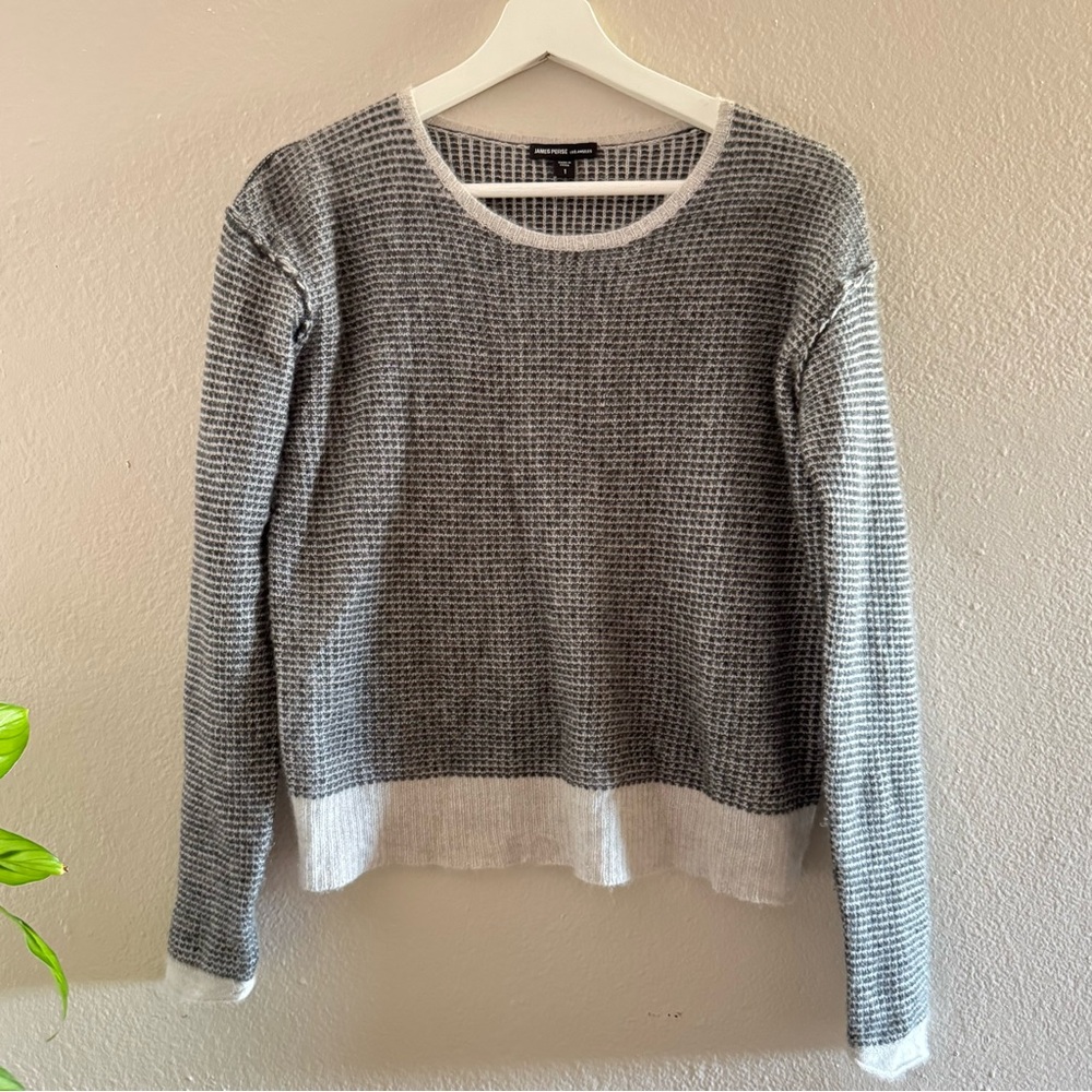 James Perse Cashmere featherlight sweater - Picture 9 of 9